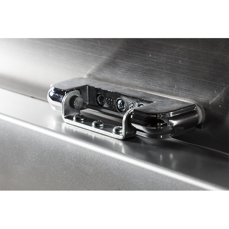 Roundfin RD-3S 3 Rooms Side Open Mortuary Refrigerator - Image 4